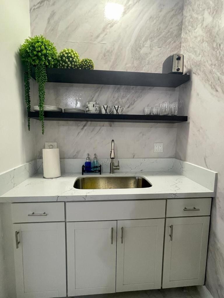 Cozy Studio, Prime Location, Remodeled, 1 Parking West Palm Beach Exterior foto