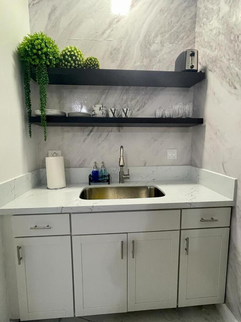 Cozy Studio, Prime Location, Remodeled, 1 Parking West Palm Beach Exterior foto