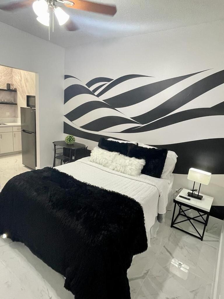 Cozy Studio, Prime Location, Remodeled, 1 Parking West Palm Beach Exterior foto